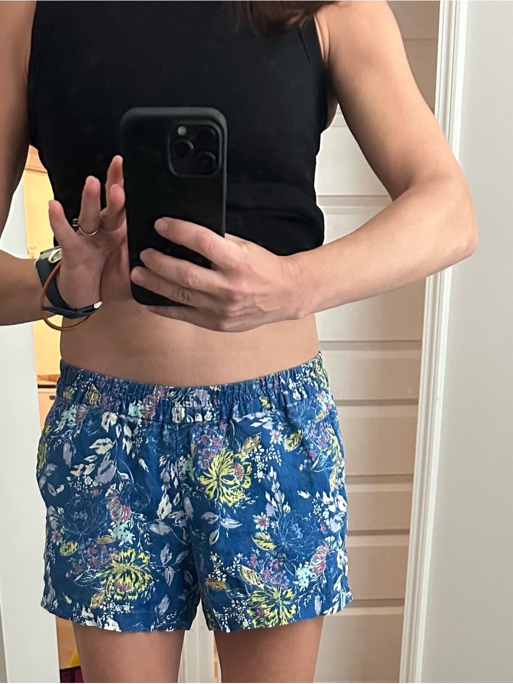Kut from the Kloth - Blue Floral Elastic Waist Shorts
